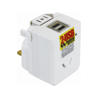 OSA BRANDS UNIVERSAL ADAPTOR - USA / UK / EURO (OSA TAUNI001)
