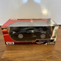 Motormax Lamborghini LP560-4 Black 1:18 Diecast Model Car