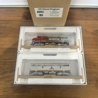 Genesis 80-2117-1 HO Santa Fe F-7 A/B Diesel Locomotive Set DCC Ready (Set of 2)