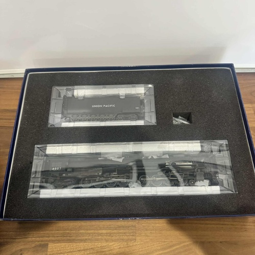 Genesis G97201 HO Union Pacific 4-8-8-4 Big Boy Steam Locomotive #4007